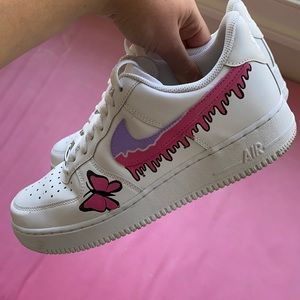 white painted air forces